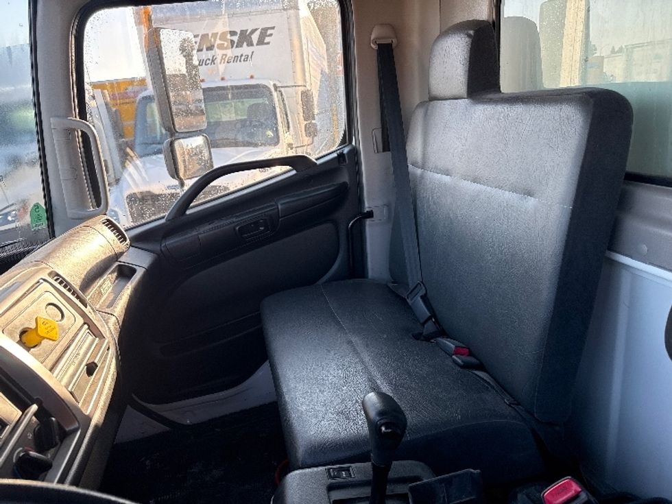 Refrigerated Truck-Light and Medium Duty Trucks-Hino-2019-338-West Sacramento-CA-243,140\n\t\tmiles-$ 27,000 - Image 19