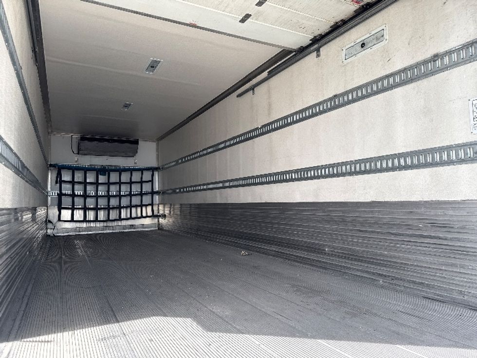 Refrigerated Truck-Light and Medium Duty Trucks-Hino-2019-338-West Valley City-UT-119,835\n\t\tmiles-$ 55,250 - Image 12