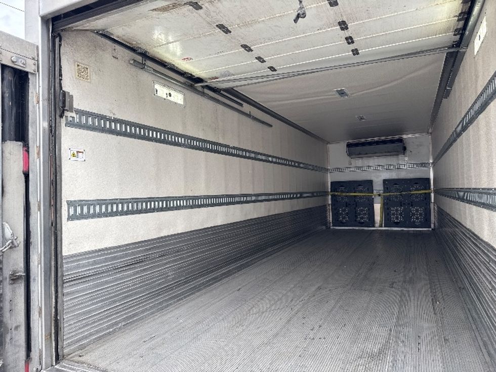 Refrigerated Truck-Light and Medium Duty Trucks-Hino-2019-338-West Valley City-UT-73,957\n\t\tmiles-$ 61,250 - Image 11