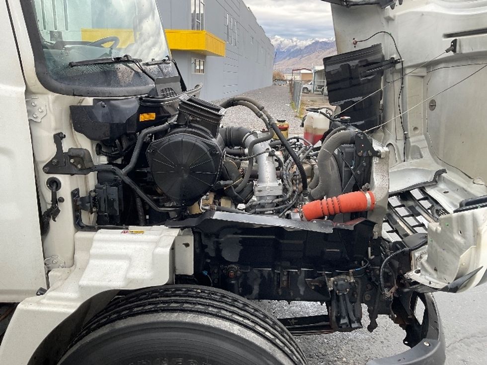 Refrigerated Truck-Light and Medium Duty Trucks-Hino-2019-338-West Valley City-UT-83,179\n\t\tmiles-$ 60,500 - Image 23