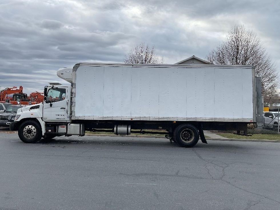 Refrigerated Truck-Light and Medium Duty Trucks-Hino-2019-338-West Valley City-UT-83,179\n\t\tmiles-$ 60,500 - Image 4