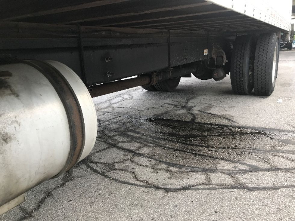 Refrigerated Truck-Light and Medium Duty Trucks-Hino-2019-358-Mississauga-ON-103,224\n\t\tkm-$ 74,250 - Image 5