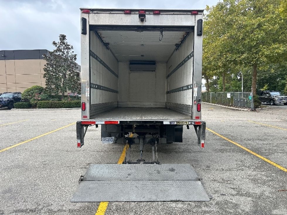 Refrigerated Truck-Light and Medium Duty Trucks-Hino-2020-195-Abbotsford-BC-181,888\n\t\tkm-$ 67,250 - Image 9