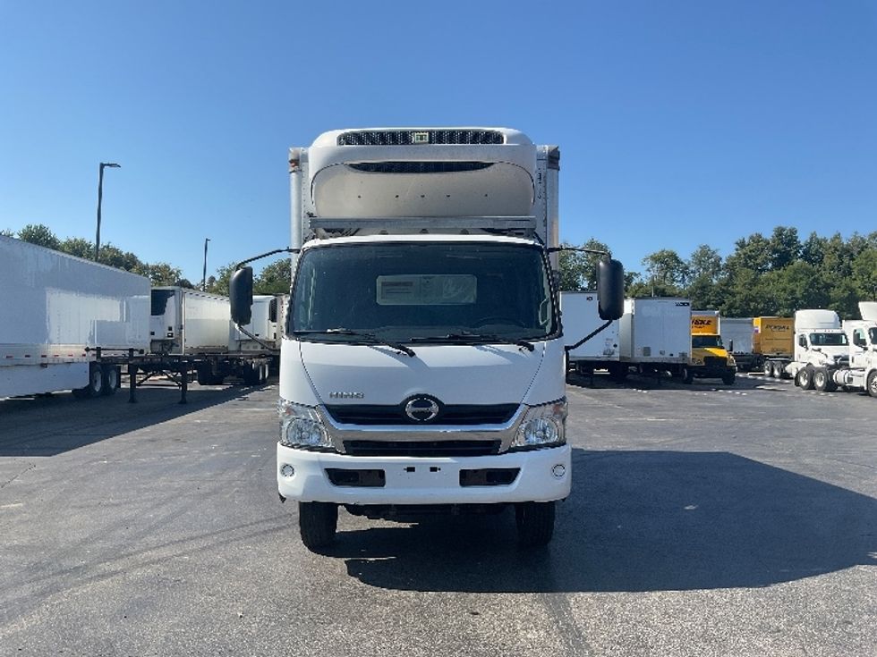 Refrigerated Truck-Light and Medium Duty Trucks-Hino-2020-195-Akron-OH-124,462\n\t\tmiles-$ 53,750 - Image 1