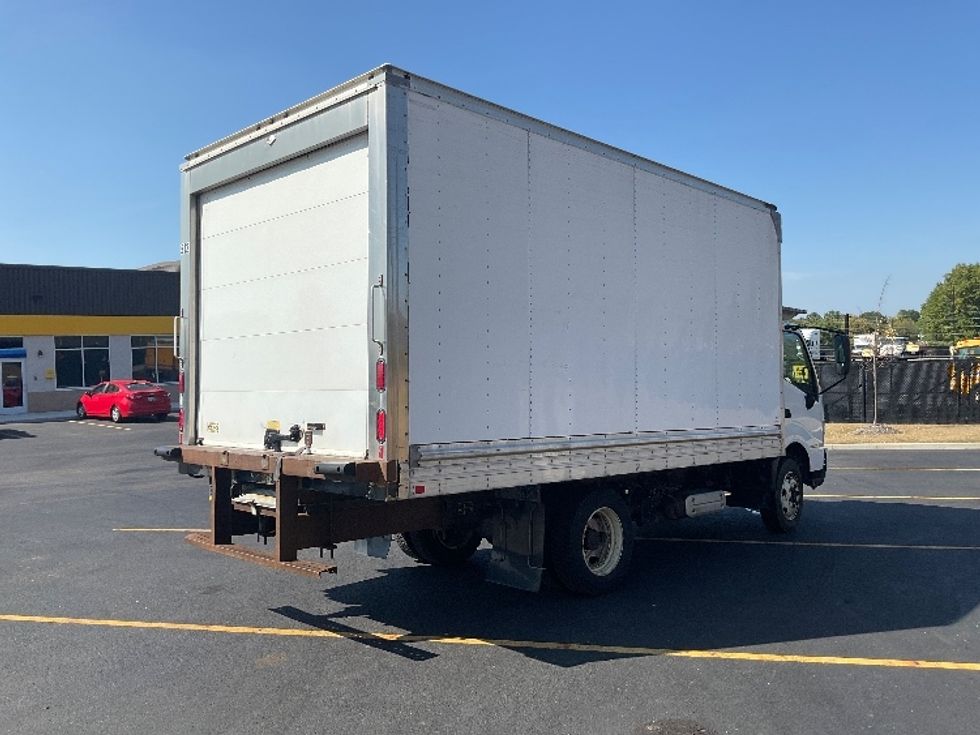 Refrigerated Truck-Light and Medium Duty Trucks-Hino-2020-195-Akron-OH-128,149\n\t\tmiles-$ 47,250 - Image 13