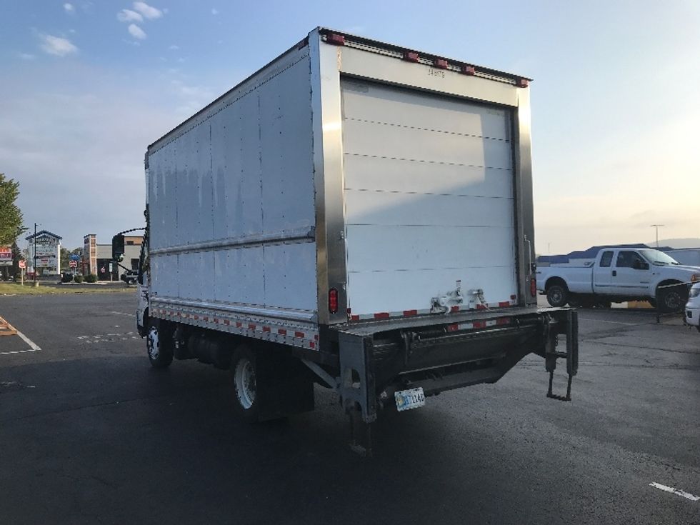 Refrigerated Truck-Light and Medium Duty Trucks-Hino-2020-195-Allentown-PA-211,277\n\t\tmiles-$ 32,500 - Image 6