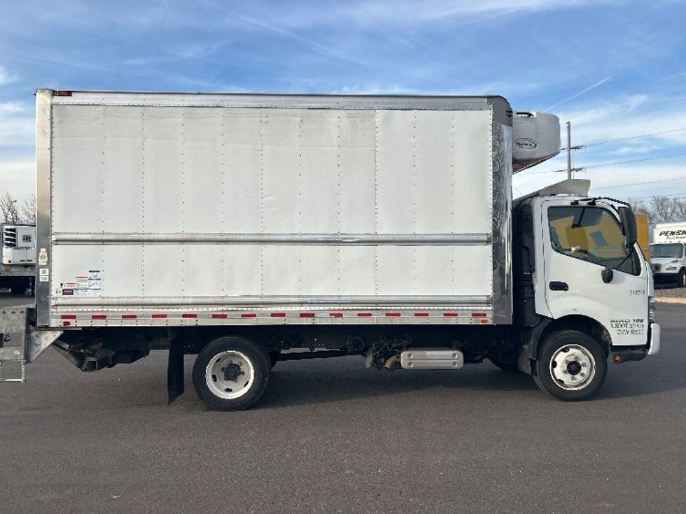 Refrigerated Truck-Light and Medium Duty Trucks-Hino-2020-195-Atlanta-GA-105,475\n\t\tmiles-$ 60,750 - Image 15