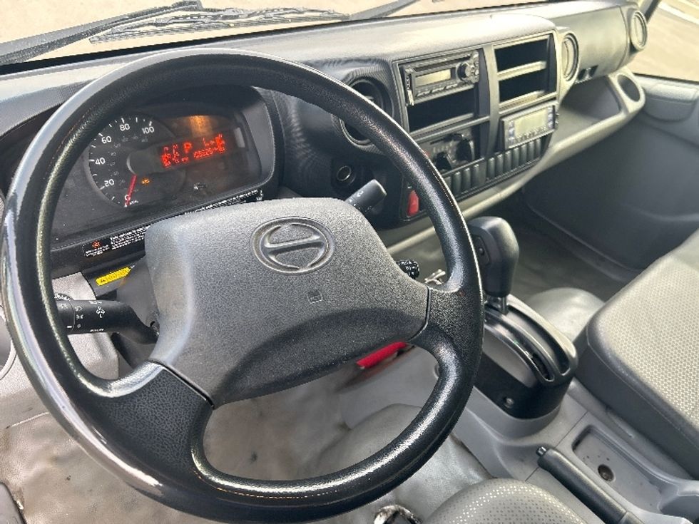 Refrigerated Truck-Light and Medium Duty Trucks-Hino-2020-195-Atlanta-GA-105,475\n\t\tmiles-$ 60,750 - Image 17