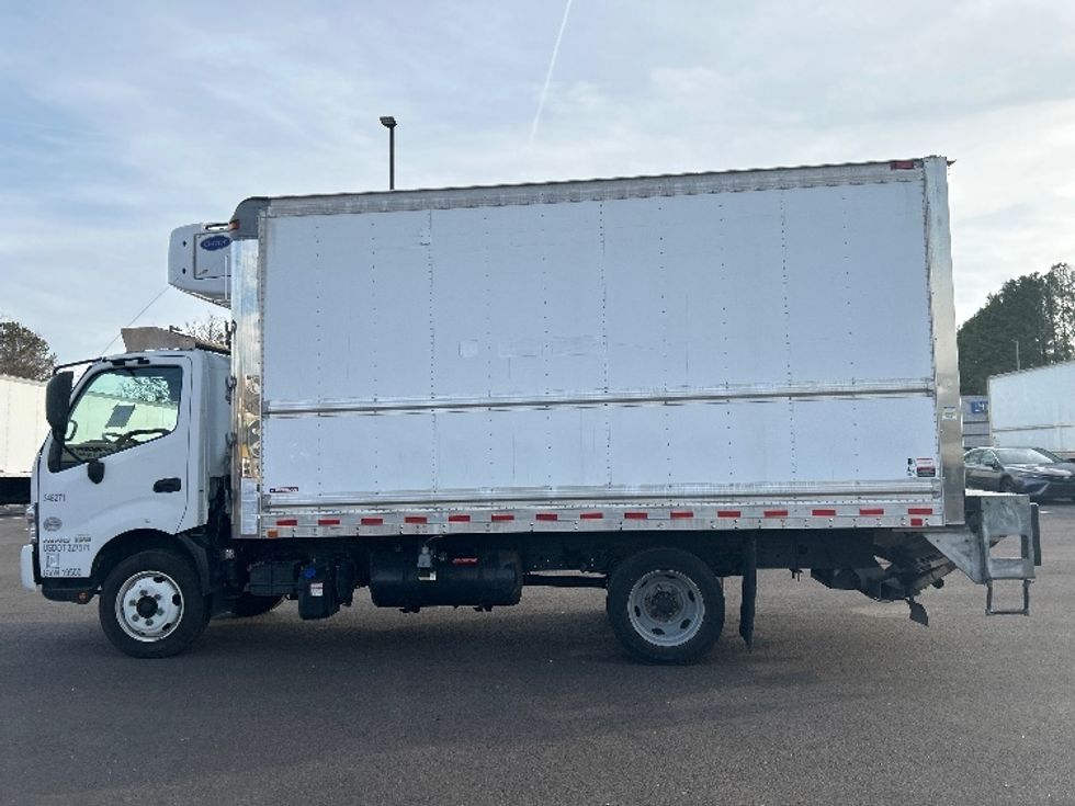 Refrigerated Truck-Light and Medium Duty Trucks-Hino-2020-195-Atlanta-GA-105,475\n\t\tmiles-$ 60,750 - Image 4