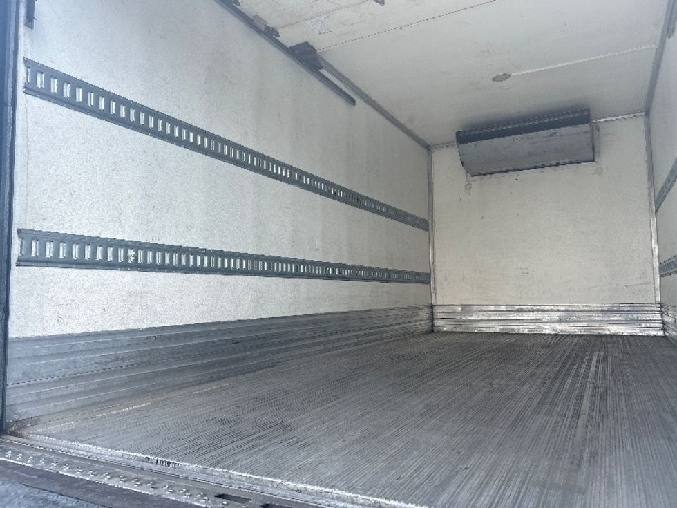 Refrigerated Truck-Light and Medium Duty Trucks-Hino-2020-195-Atlanta-GA-174,606\n\t\tmiles-$ 47,000 - Image 11