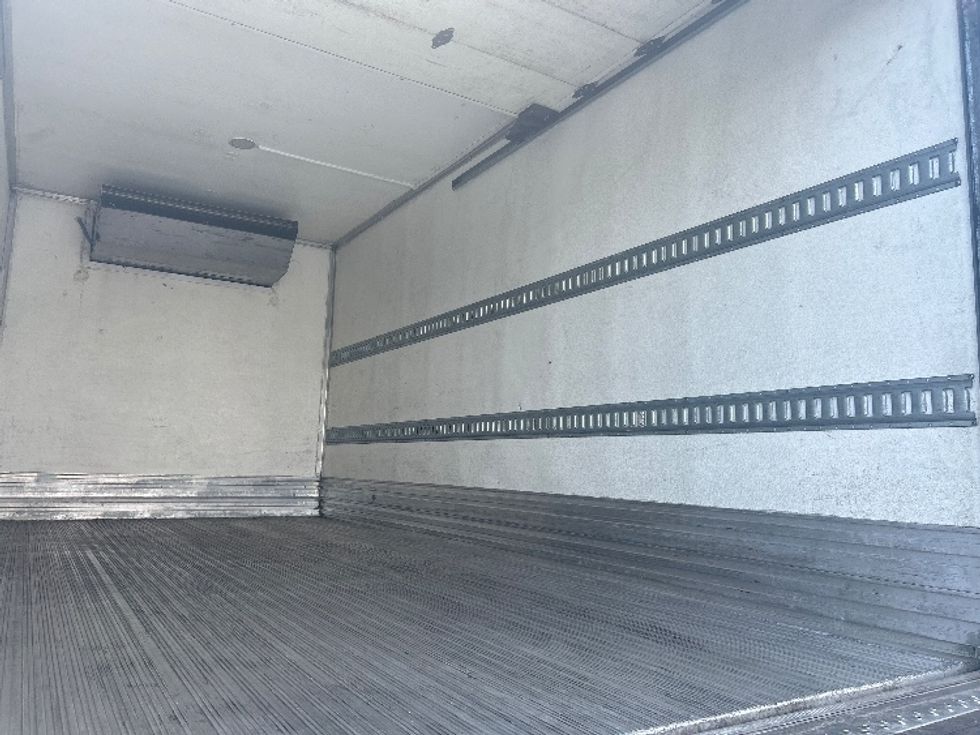 Refrigerated Truck-Light and Medium Duty Trucks-Hino-2020-195-Atlanta-GA-174,606\n\t\tmiles-$ 47,000 - Image 12