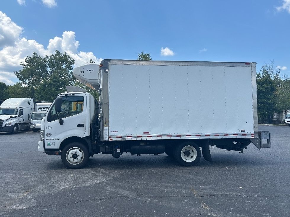 Refrigerated Truck-Light and Medium Duty Trucks-Hino-2020-195-Atlanta-GA-174,606\n\t\tmiles-$ 47,000 - Image 4