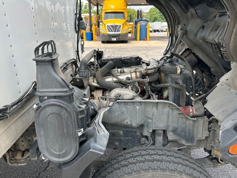 Refrigerated Truck-Light and Medium Duty Trucks-Hino-2020-195-Austin-TX-91,517\n\t\tmiles-$ 57,500 - Image 23