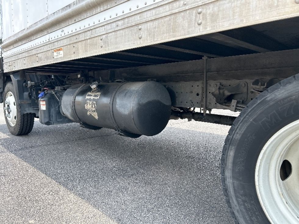 Refrigerated Truck-Light and Medium Duty Trucks-Hino-2020-195-Austin-TX-91,517\n\t\tmiles-$ 57,500 - Image 5