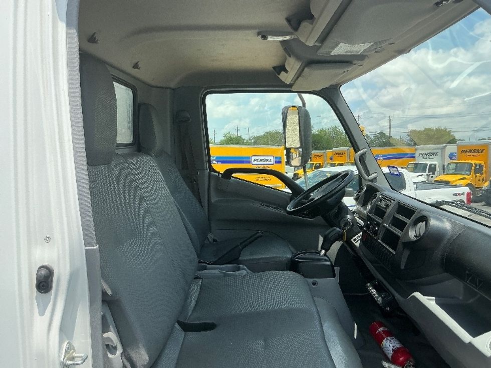 Refrigerated Truck-Light and Medium Duty Trucks-Hino-2020-195-Austin-TX-92,372\n\t\tmiles-$ 56,000 - Image 22