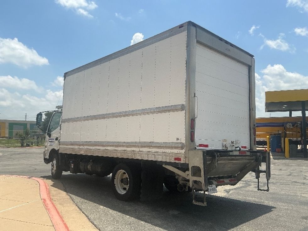 Refrigerated Truck-Light and Medium Duty Trucks-Hino-2020-195-Austin-TX-92,372\n\t\tmiles-$ 56,000 - Image 6