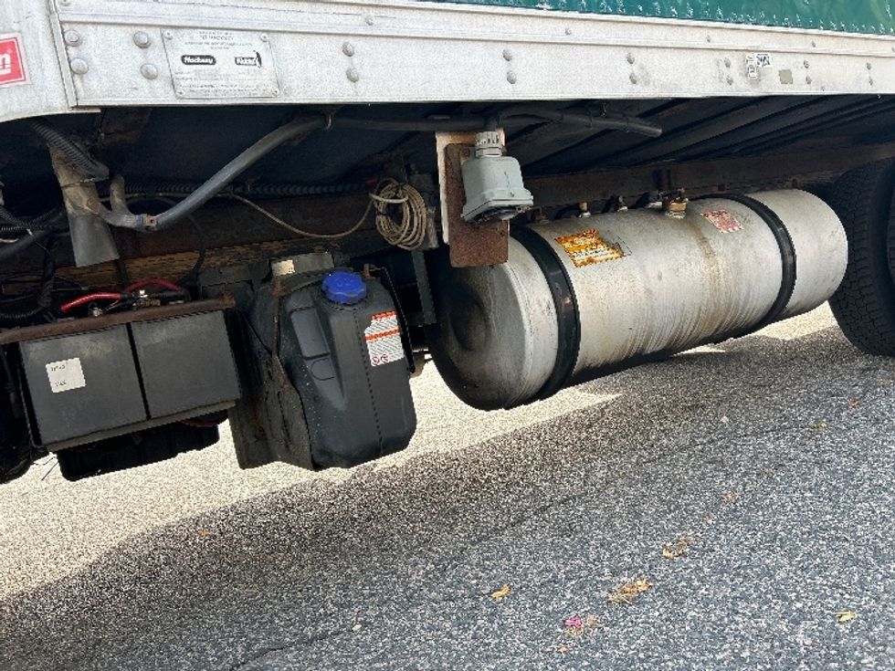 Refrigerated Truck-Light and Medium Duty Trucks-Hino-2020-195-Braintree-MA-92,400\n\t\tmiles-$ 48,000 - Image 5