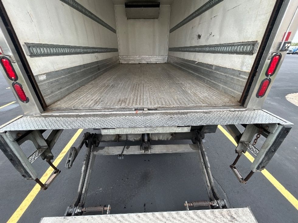 Refrigerated Truck-Light and Medium Duty Trucks-Hino-2020-195-Brooklyn Park-MN-123,832\n\t\tmiles-$ 42,750 - Image 10