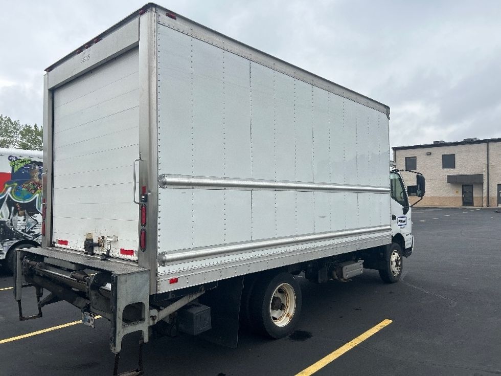 Refrigerated Truck-Light and Medium Duty Trucks-Hino-2020-195-Brooklyn Park-MN-123,832\n\t\tmiles-$ 42,750 - Image 13
