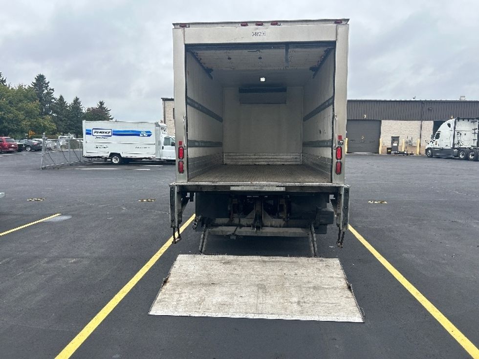 Refrigerated Truck-Light and Medium Duty Trucks-Hino-2020-195-Brooklyn Park-MN-123,832\n\t\tmiles-$ 42,750 - Image 9