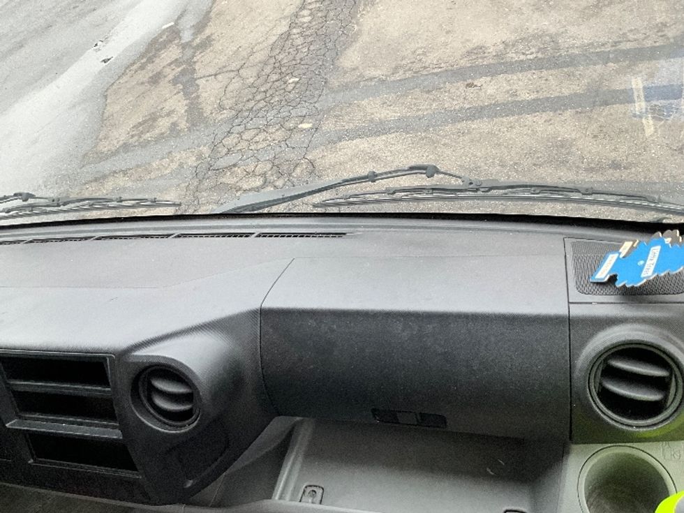 Refrigerated Truck-Light and Medium Duty Trucks-Hino-2020-195-Capitol Heights-MD-40,218\n\t\tmiles-$ 59,750 - Image 19