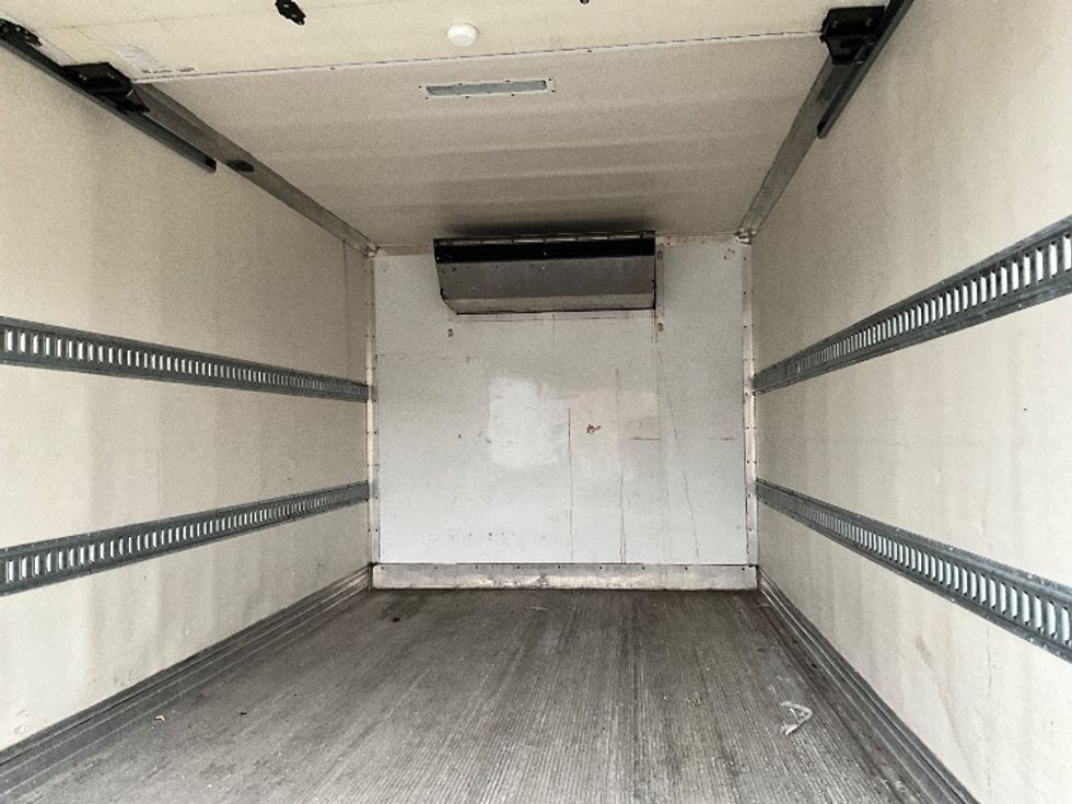 Refrigerated Truck-Light and Medium Duty Trucks-Hino-2020-195-Capitol Heights-MD-40,218\n\t\tmiles-$ 59,750 - Image 7