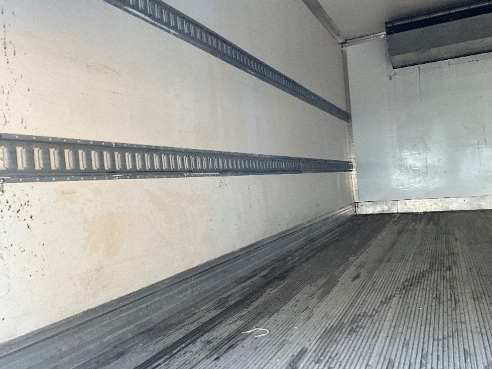 Refrigerated Truck-Light and Medium Duty Trucks-Hino-2020-195-Capitol Heights-MD-49,560\n\t\tmiles-$ 58,750 - Image 11