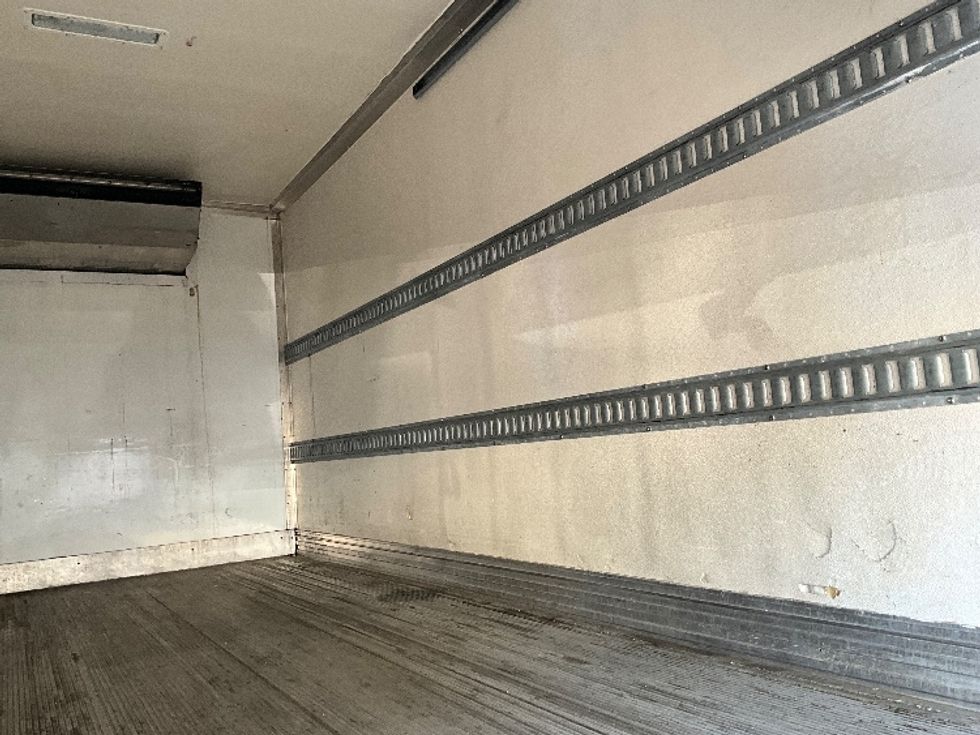 Refrigerated Truck-Light and Medium Duty Trucks-Hino-2020-195-Capitol Heights-MD-49,560\n\t\tmiles-$ 58,750 - Image 12