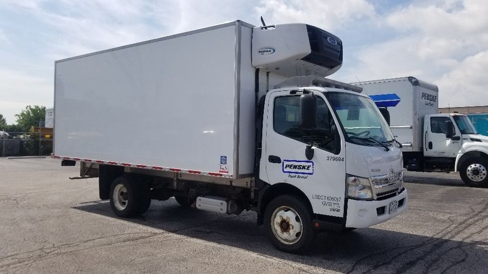 Refrigerated Truck-Light and Medium Duty Trucks-Hino-2020-195-Concord-ON-195,086\n\t\tkm-$ 56,750 - Image 1