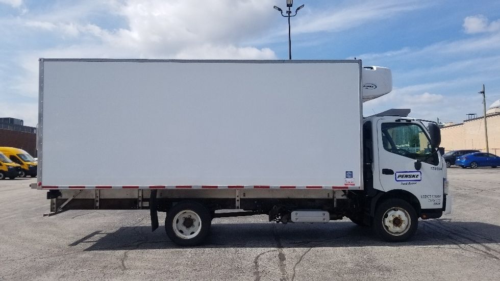 Refrigerated Truck-Light and Medium Duty Trucks-Hino-2020-195-Concord-ON-195,086\n\t\tkm-$ 56,750 - Image 15