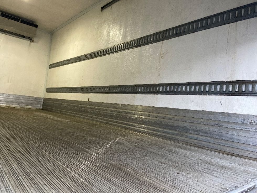 Refrigerated Truck-Light and Medium Duty Trucks-Hino-2020-195-Concord-ON-285,149\n\t\tkm-$ 55,500 - Image 11