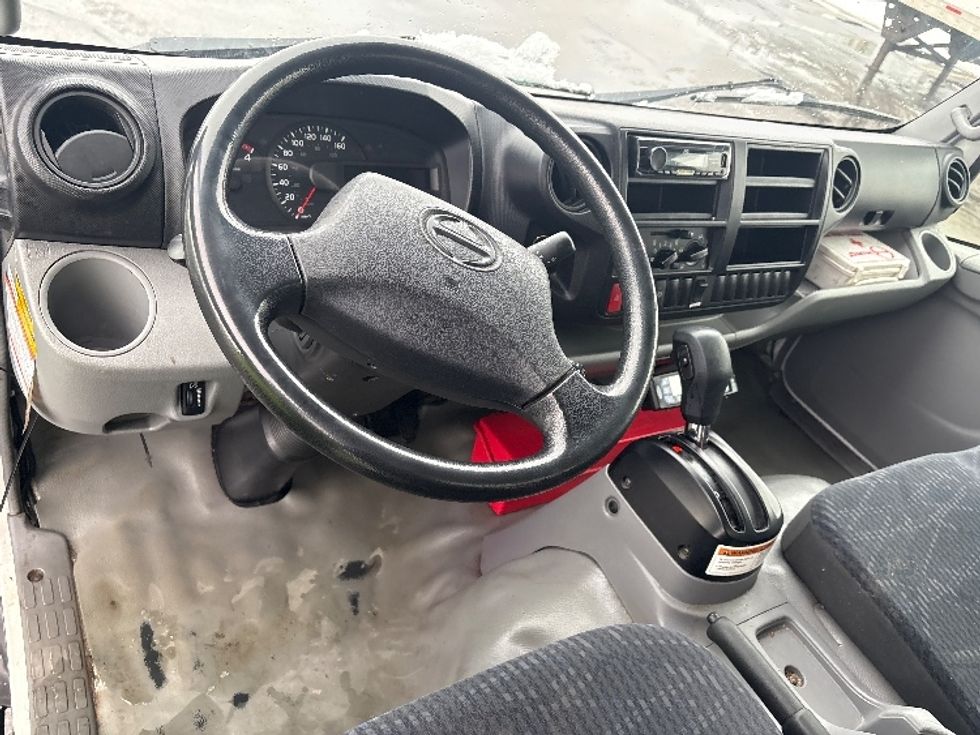 Refrigerated Truck-Light and Medium Duty Trucks-Hino-2020-195-Concord-ON-285,149\n\t\tkm-$ 55,500 - Image 16