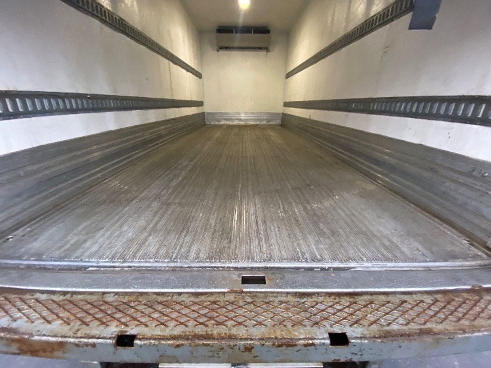 Refrigerated Truck-Light and Medium Duty Trucks-Hino-2020-195-Concord-ON-285,149\n\t\tkm-$ 55,500 - Image 9