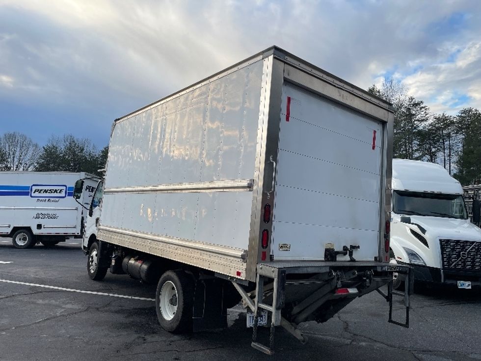 Refrigerated Truck-Light and Medium Duty Trucks-Hino-2020-195-Conover-NC-105,287\n\t\tmiles-$ 55,750 - Image 6