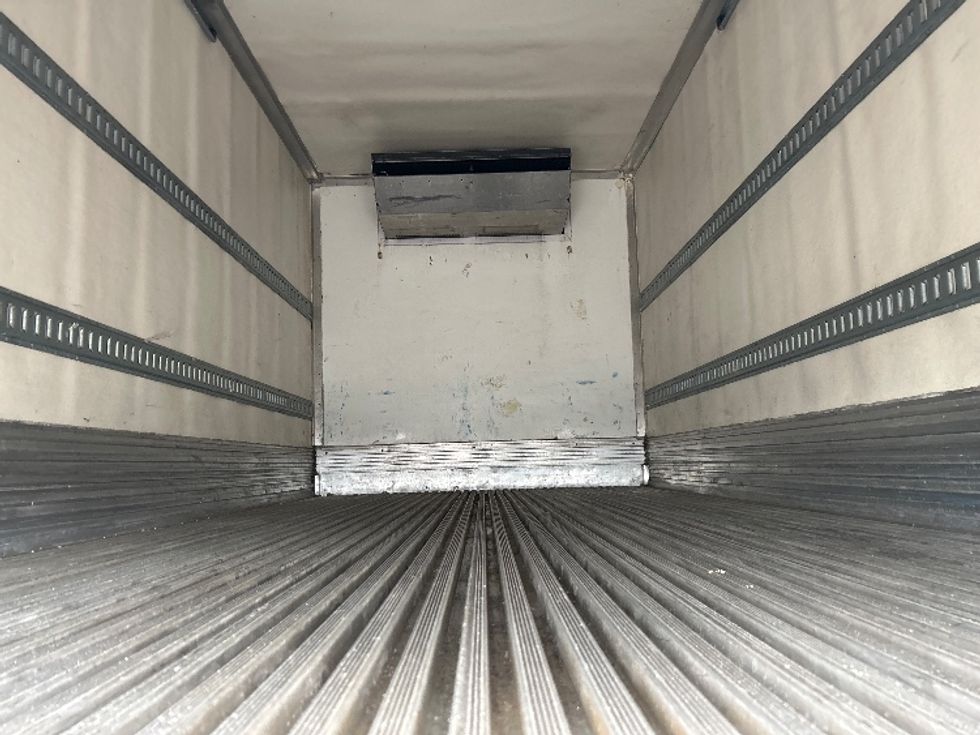 Refrigerated Truck-Light and Medium Duty Trucks-Hino-2020-195-Dayton-OH-99,622\n\t\tmiles-$ 55,000 - Image 8