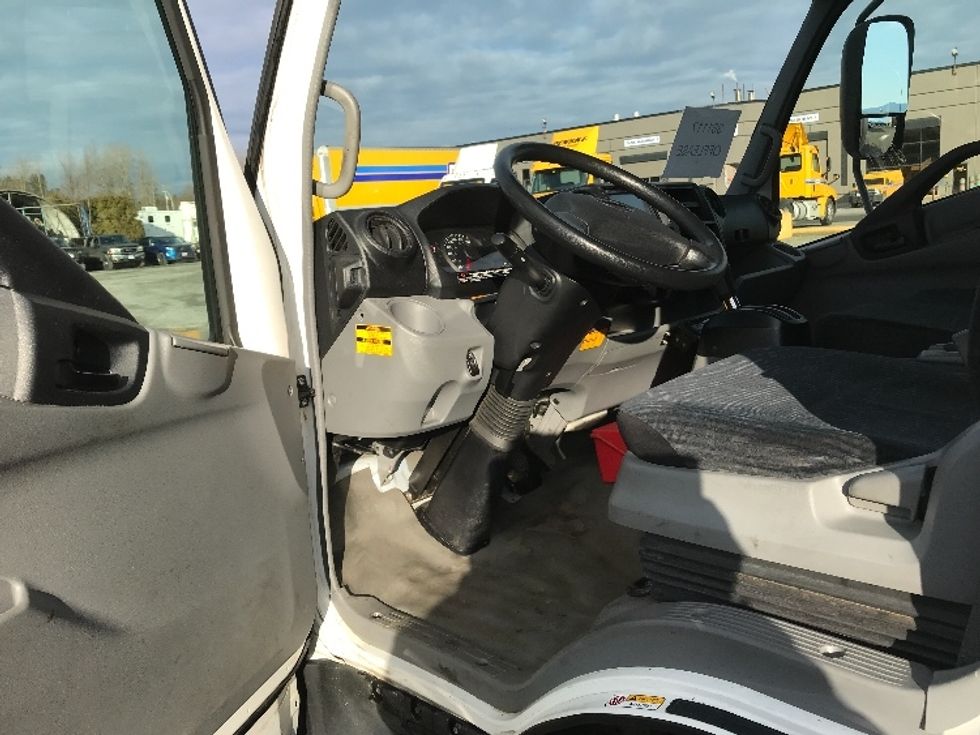 Refrigerated Truck-Light and Medium Duty Trucks-Hino-2020-195-Delta-BC-181,123\n\t\tkm-$ 75,000 - Image 16