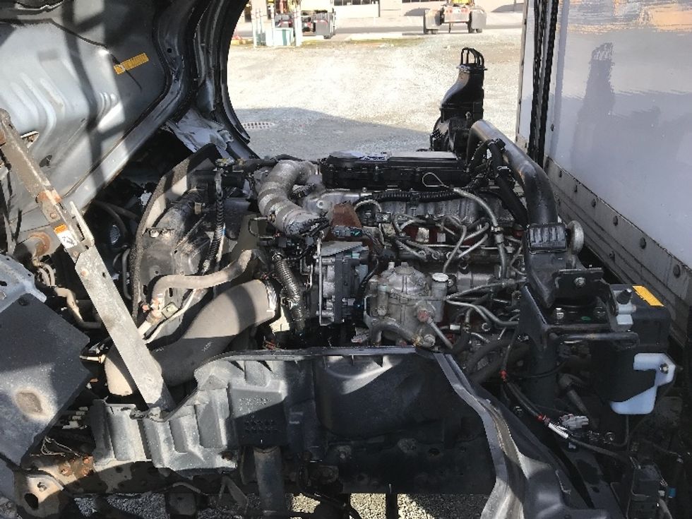 Refrigerated Truck-Light and Medium Duty Trucks-Hino-2020-195-Delta-BC-181,123\n\t\tkm-$ 75,000 - Image 24