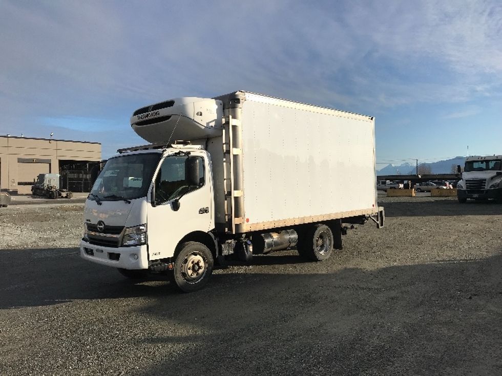 Refrigerated Truck-Light and Medium Duty Trucks-Hino-2020-195-Delta-BC-181,123\n\t\tkm-$ 75,000 - Image 3