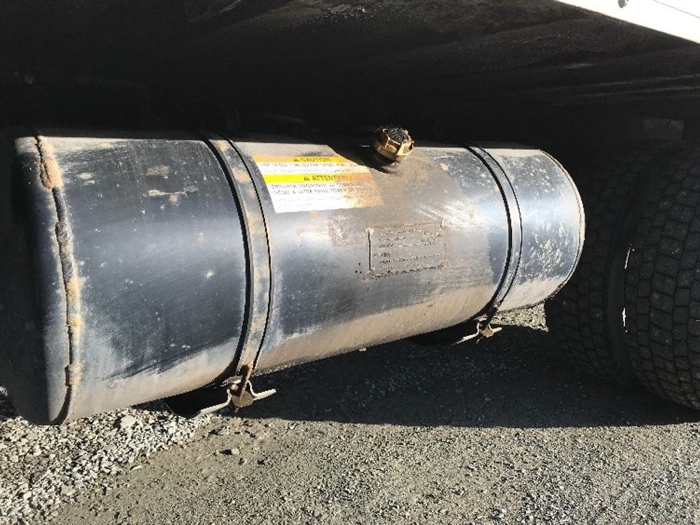 Refrigerated Truck-Light and Medium Duty Trucks-Hino-2020-195-Delta-BC-181,123\n\t\tkm-$ 75,000 - Image 5