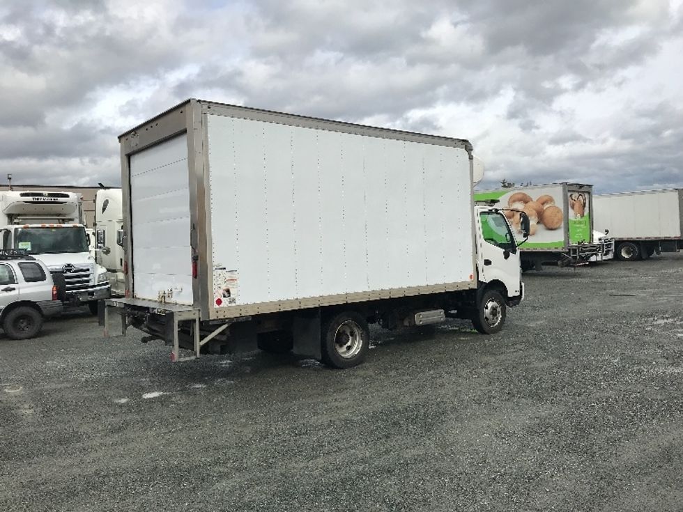 Refrigerated Truck-Light and Medium Duty Trucks-Hino-2020-195-Delta-BC-265,340\n\t\tkm-$ 58,500 - Image 13