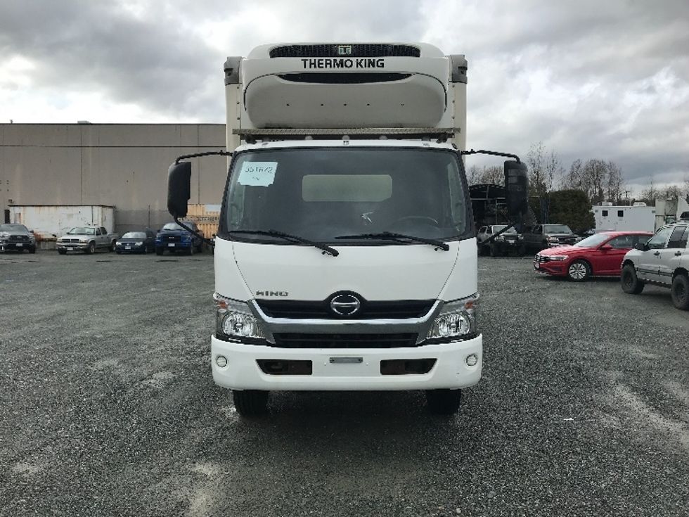 Refrigerated Truck-Light and Medium Duty Trucks-Hino-2020-195-Delta-BC-265,340\n\t\tkm-$ 58,500 - Image 2