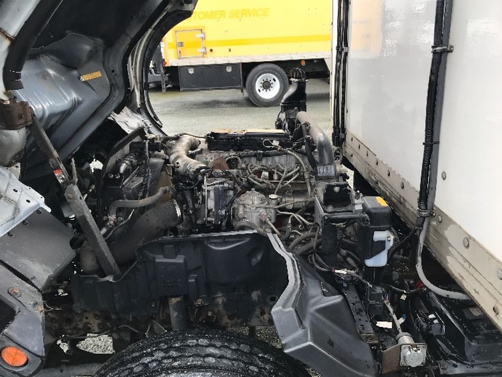 Refrigerated Truck-Light and Medium Duty Trucks-Hino-2020-195-Delta-BC-265,340\n\t\tkm-$ 58,500 - Image 24