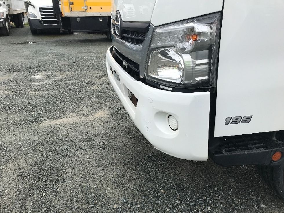 Refrigerated Truck-Light and Medium Duty Trucks-Hino-2020-195-Delta-BC-265,340\n\t\tkm-$ 58,500 - Image 29