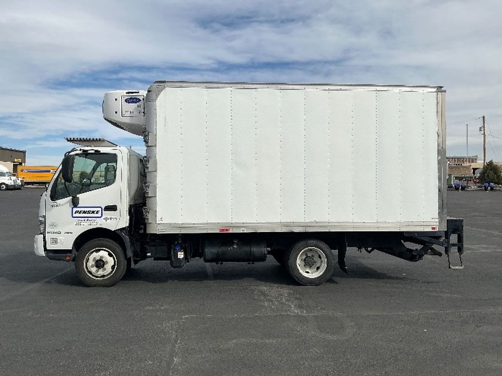 Refrigerated Truck-Light and Medium Duty Trucks-Hino-2020-195-Denver-CO-132,756\n\t\tmiles-$ 52,500 - Image 4