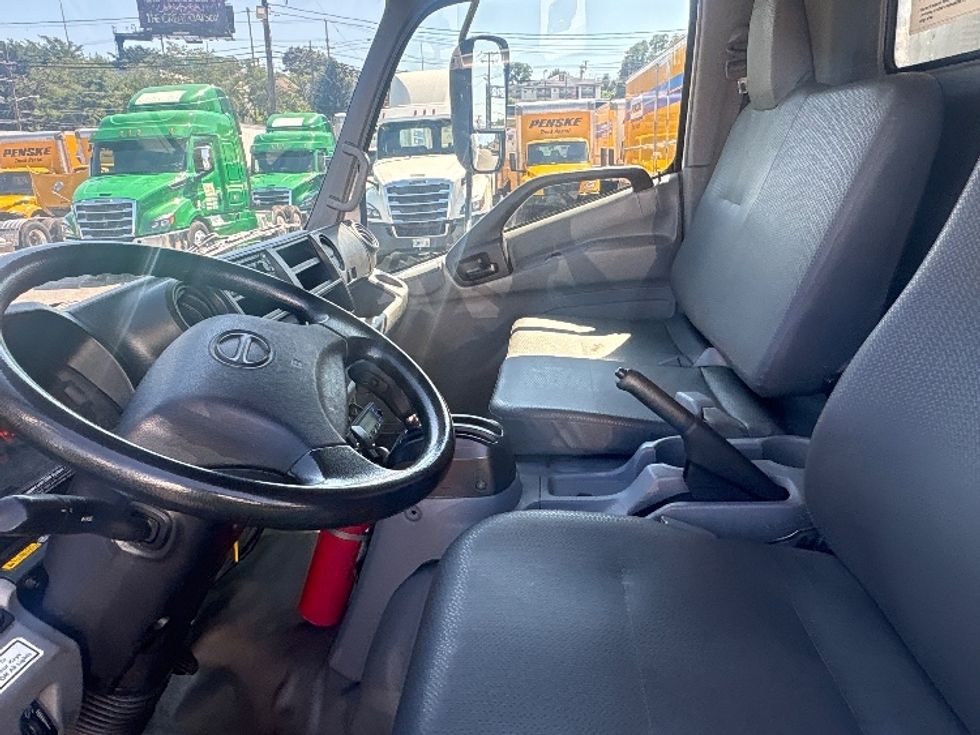 Refrigerated Truck-Light and Medium Duty Trucks-Hino-2020-195-Elmsford-NY-118,491\n\t\tmiles-$ 48,000 - Image 19