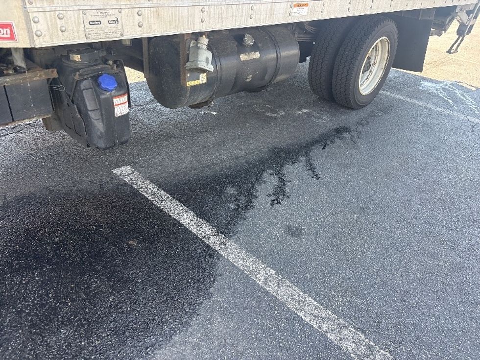 Refrigerated Truck-Light and Medium Duty Trucks-Hino-2020-195-Elmsford-NY-118,491\n\t\tmiles-$ 48,000 - Image 5