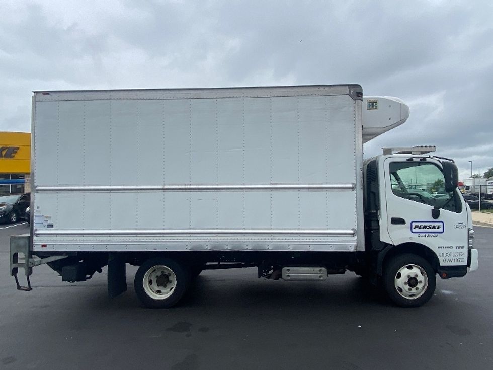 2020 Hino XJC720 / XFC720 Single Cab photo 11