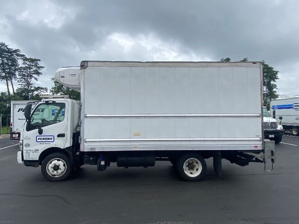2020 Hino XJC720 / XFC720 Single Cab photo 4