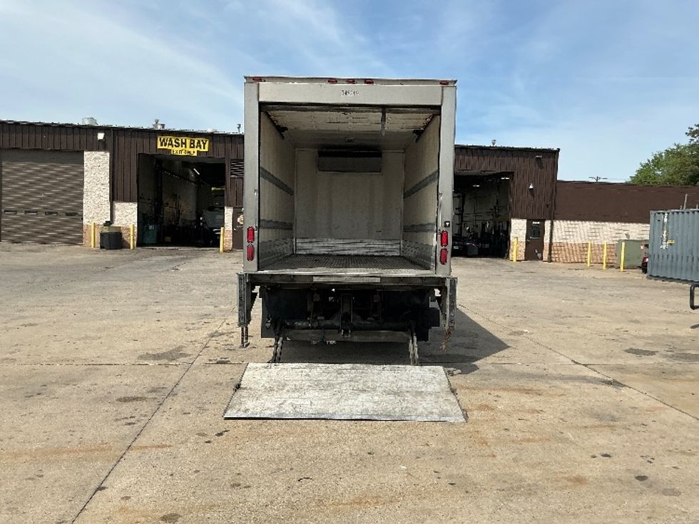 Refrigerated Truck-Light and Medium Duty Trucks-Hino-2020-195-Essex-MD-113,025\n\t\tmiles-$ 49,750 - Image 9