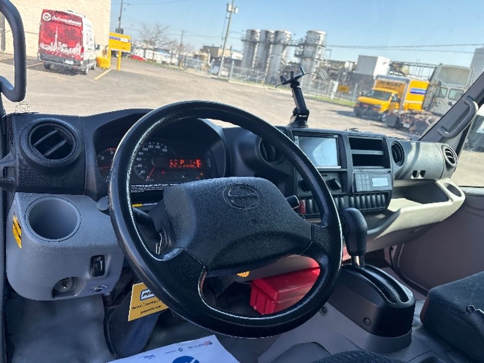 Refrigerated Truck-Light and Medium Duty Trucks-Hino-2020-195-Etobicoke-ON-219,760\n\t\tkm-$ 41,500 - Image 17